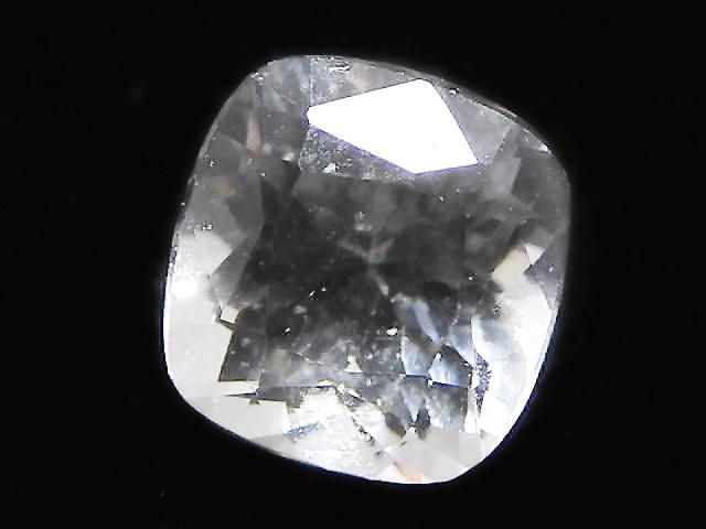 【動画】【1点もの】宝石質アクロアイト ルース ファセットカット 1粒 NO.8の画像