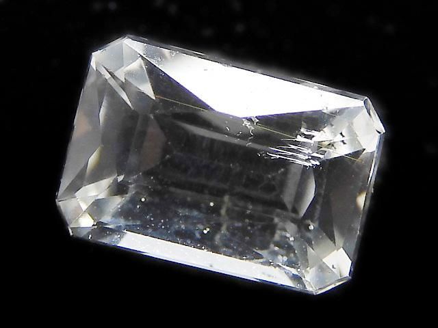 【動画】【1点もの】宝石質アクロアイト ルース ファセットカット 1粒 NO.11の画像