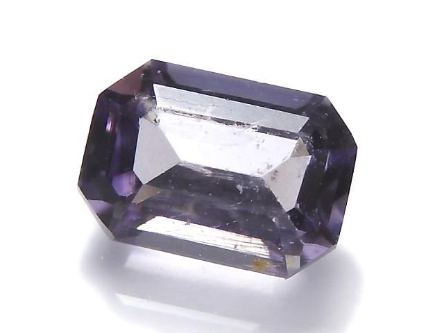 【動画】【1点もの】宝石質パープルスキャポライト ルース ファセットカット 1粒 NO.68の画像