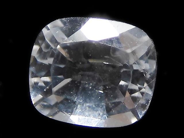 【動画】【1点もの】フェナカイト ルース ファセットカット 1粒 NO.68の画像