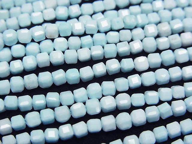 【動画】【素晴らしい輝き】マグネサイトターコイズ 極小キューブカット2.5×2.5×2.5mm 1連(約36cm)の画像