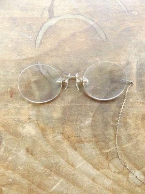 大特価放出！ 【E369-6】1900年代初頭 アンティークフィンチ眼鏡 12金 