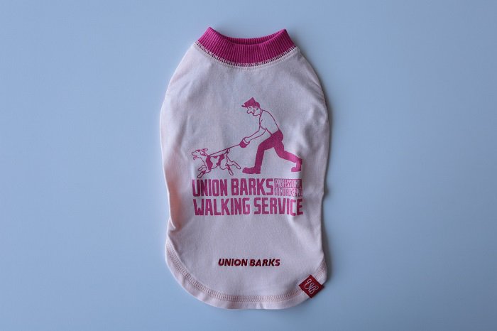 WALKING SERVICE Tシャツ / アウトラスト ピンク - ドッグデコ | 犬と