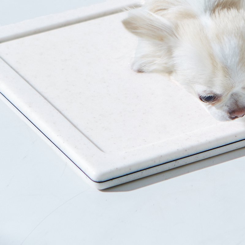Marble Works　犬のトイレ - we dog & cat home furnishing