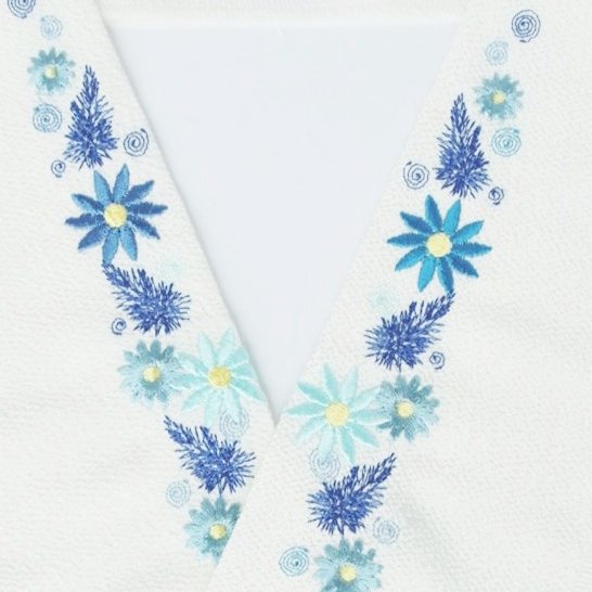 ブルーの花柄の刺繍半襟