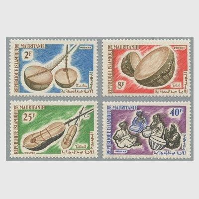 2302 外国切手 イタリア 陶瓷器の芸術等2連刷 未使用 2302 外国