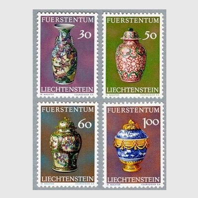 リヒテンシュタイン 1974年中国の壺4種 - 趣味の切手専門店マルメイト