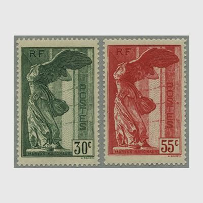 2953 外国切手 イタリア 1980年 紋章 美術品切手2種連刷+タブ