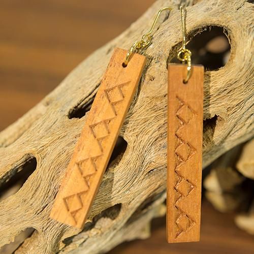 ⭐【KABANA】カバナMADE IN USAシェル最高級18k無垢 ピアス ⭐【KABANA】カバナMADE IN USAシェル最高級18k無垢 ピアス