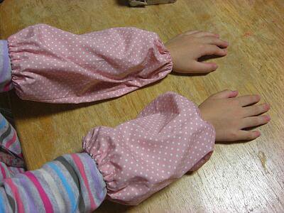 子供用 アームカバー 水玉模様 ピンク - 手作り 着せ替え人形 布雑貨