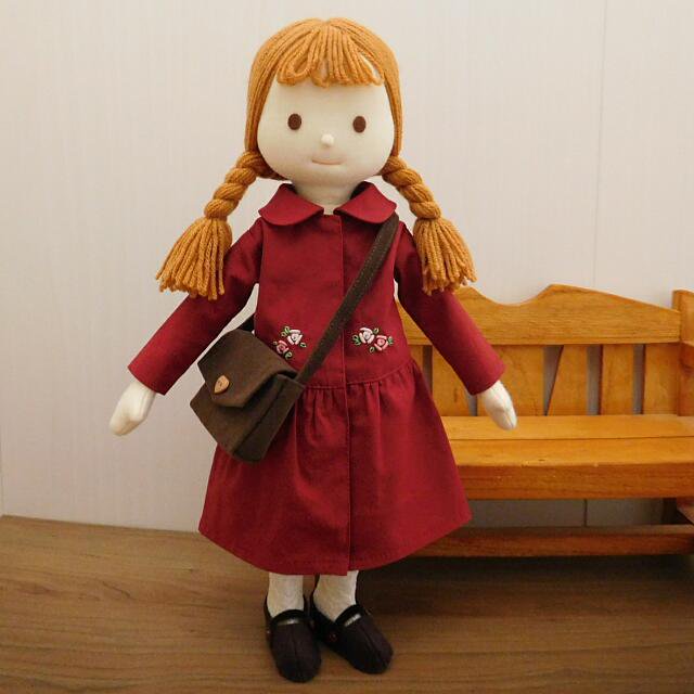 布の着せ替え人形 バラの刺繍のワンピース 女の子 セット LB1-1 34cm ...