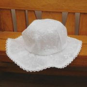 白い帽子 つば広 34cmサイズ