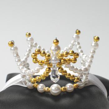 Gold ribbon＆swaro crown