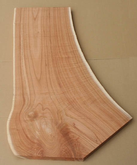 栴檀(センダン)耳付き荒材 約33～65×109×4cm - 木材・木工素材の通信