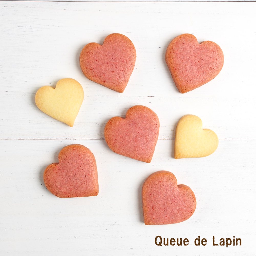 ピンク ホワイトのハートクッキー メッセージクッキーと季節の焼き菓子 Queue De Lapin クー ド ラパン