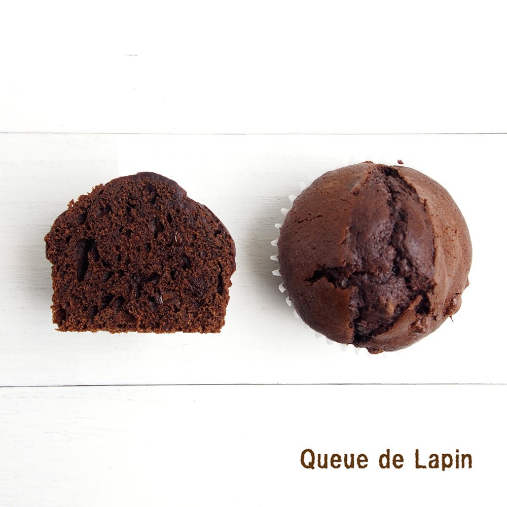 製菓用太白胡麻油で作ったココアチョコマフィン メッセージクッキーと季節の焼き菓子 Queue De Lapin クー ド ラパン