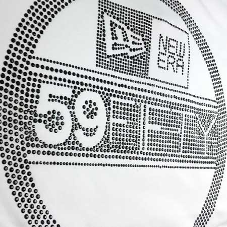 【30%OFF】【SALE】 ニューエラ S/S Tシャツ ラインステッカー ホワイト/ブラックの画像