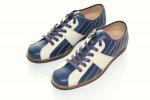 <img class='new_mark_img1' src='https://img.shop-pro.jp/img/new/icons50.gif' style='border:none;display:inline;margin:0px;padding:0px;width:auto;' /> WUNDERTEAM WIEN 'NEW BOWLER' SHOESDARK BLUE/OFF WHITE
