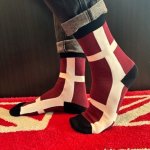 NEVERTRUSTSAINT GEORGES CROSS SOCKSBURGUNDY