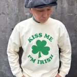 <img class='new_mark_img1' src='https://img.shop-pro.jp/img/new/icons8.gif' style='border:none;display:inline;margin:0px;padding:0px;width:auto;' />NEVERTRUSTKISS ME I'M IRISH CREW NECK SWEATNATURAL