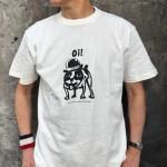 <img class='new_mark_img1' src='https://img.shop-pro.jp/img/new/icons8.gif' style='border:none;display:inline;margin:0px;padding:0px;width:auto;' />NEVERTRUSTOi! BULLDOG  T-SHIRTOFF WHITE
