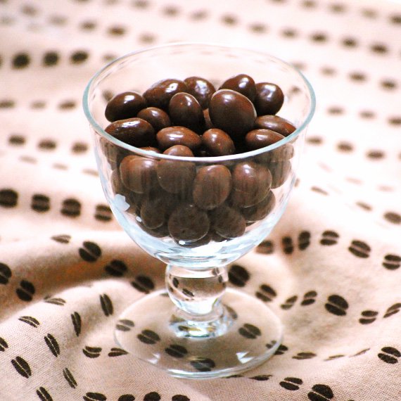 コーヒー豆チョコレート『南蛮屋 ウイスキー薫る 珈琲豆 贅沢チョコ』