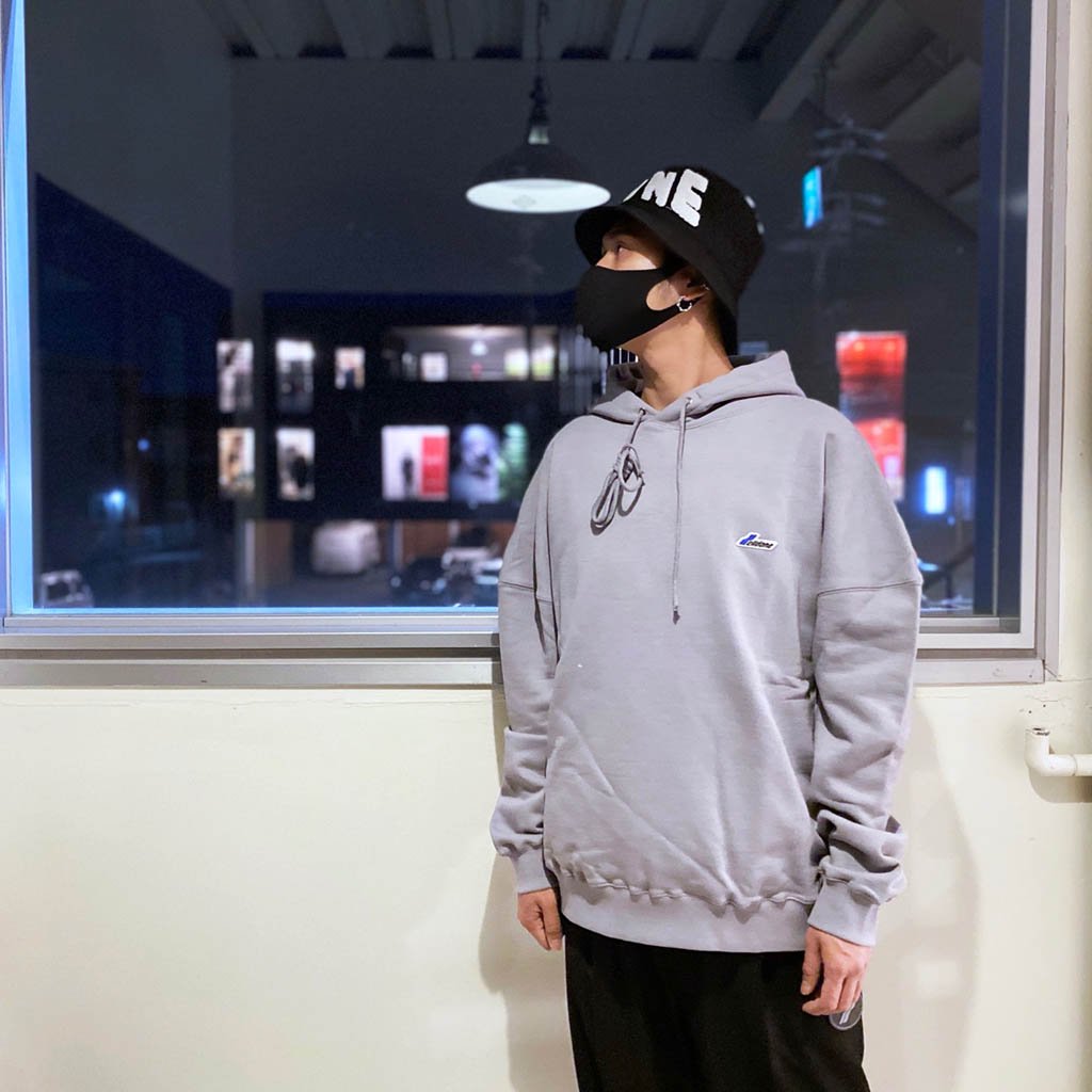 WE11DONE | ウェルダン WD EMBROIDERED LOGO HOODIE #GREY [WD-TP3-20