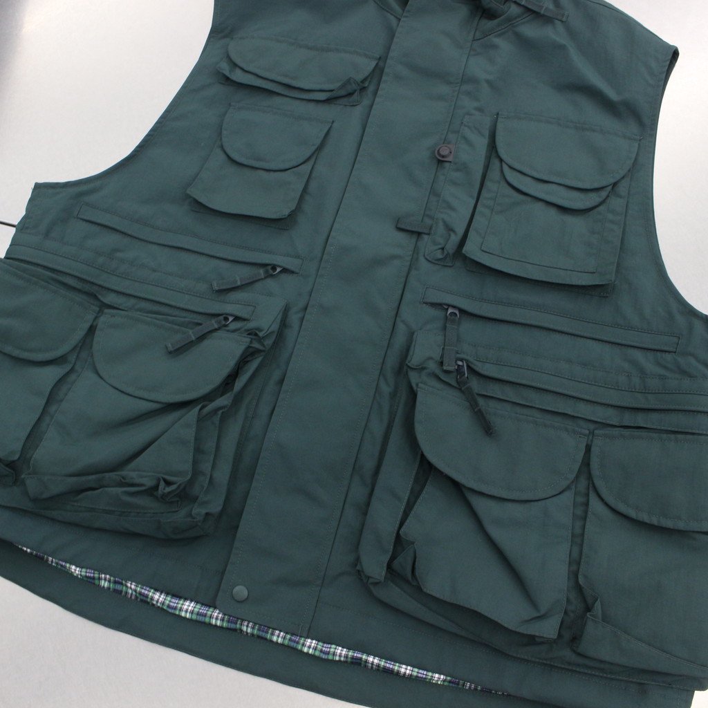 アウター / TECH PARFECT FISHING VEST D-GREEN