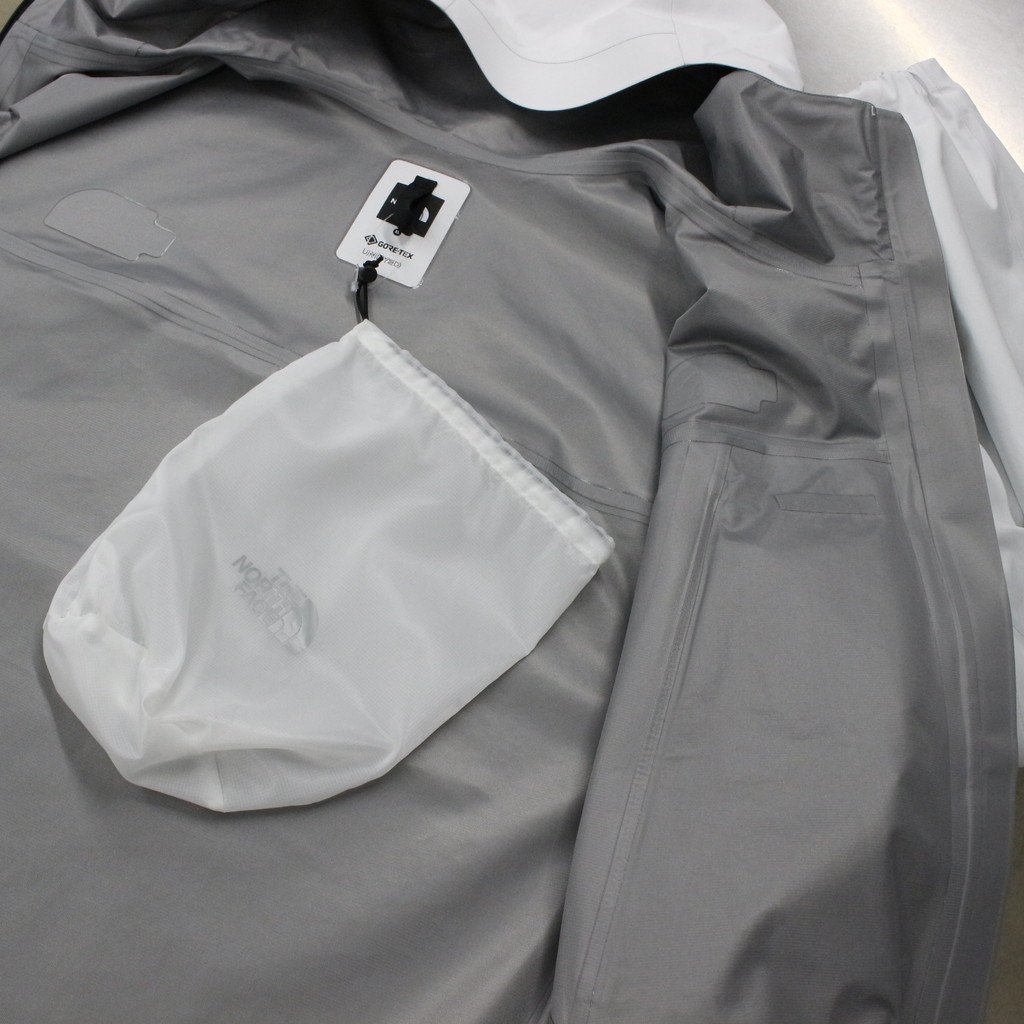 / UNDYED GTX JACKET UD