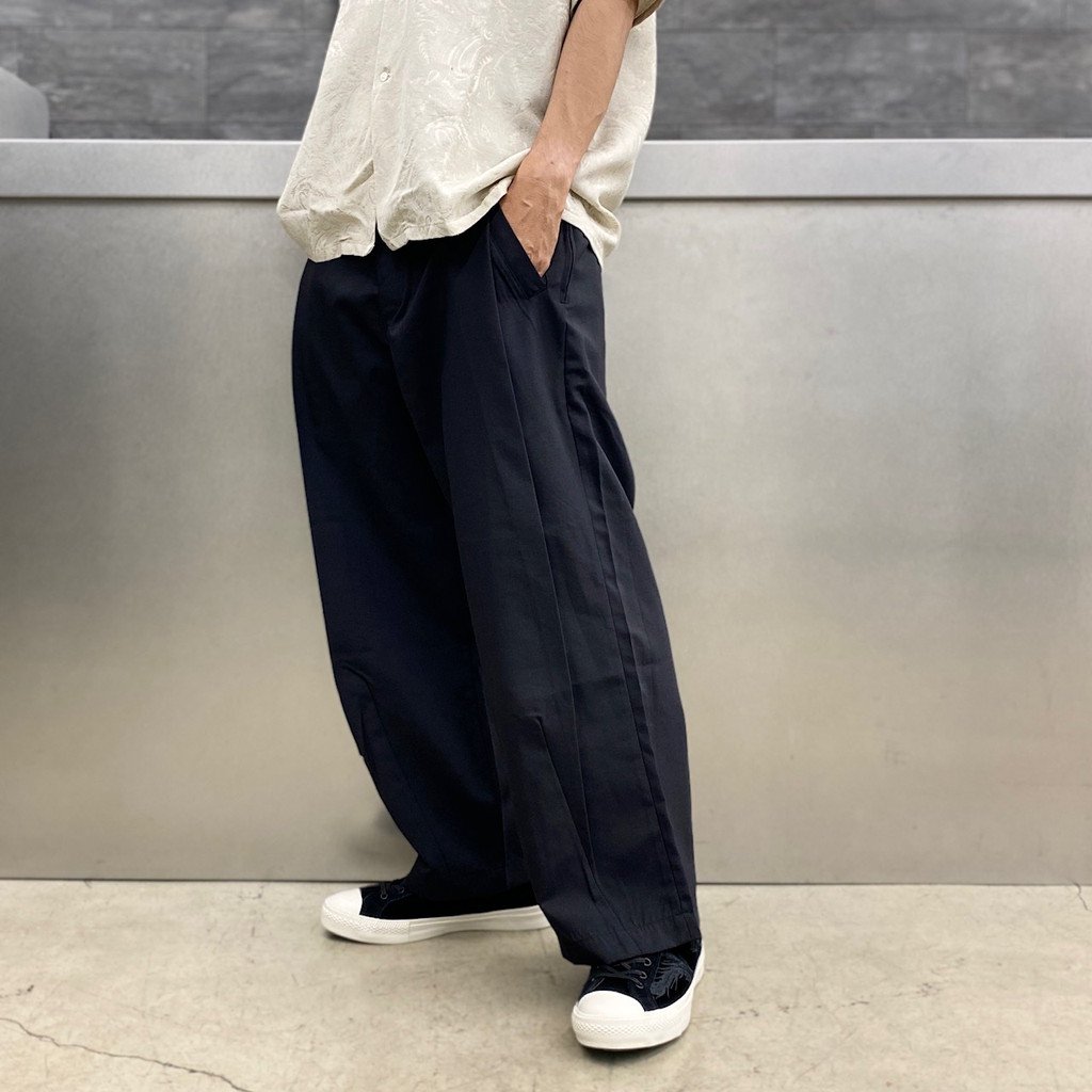 TIGHTBOOTH LEGERE BAGGY SLACKS black 販売販売好調 スラックス