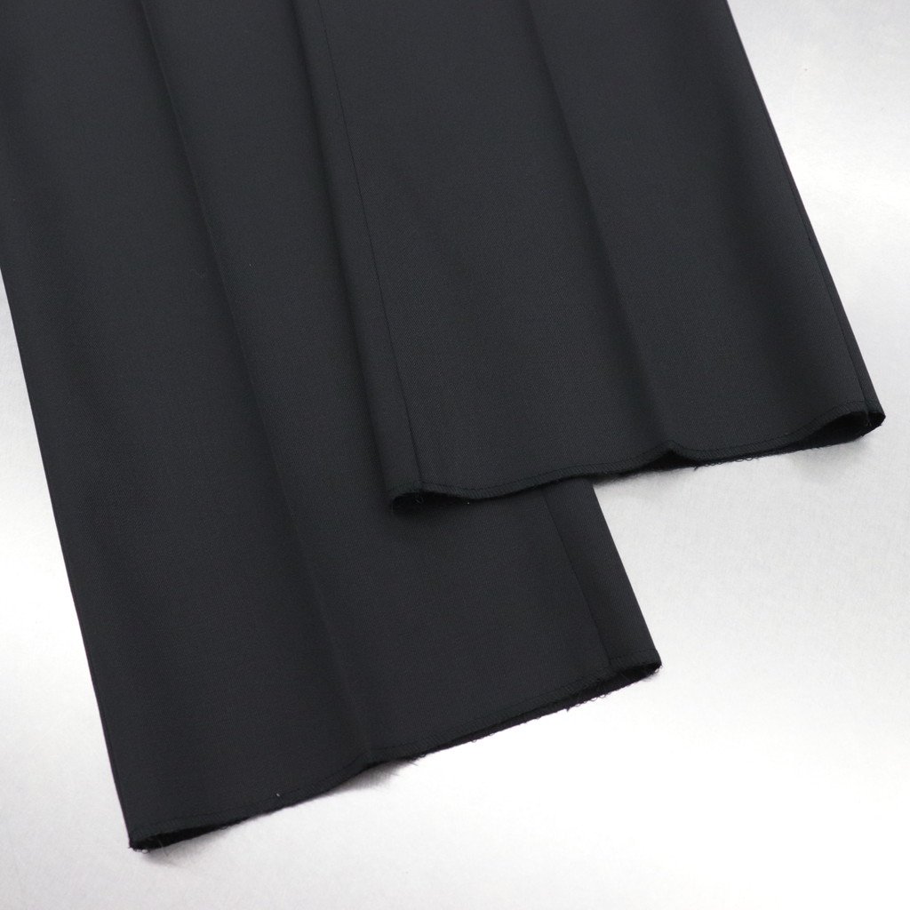 スーツ / PLEATED TROUSERS BLACK