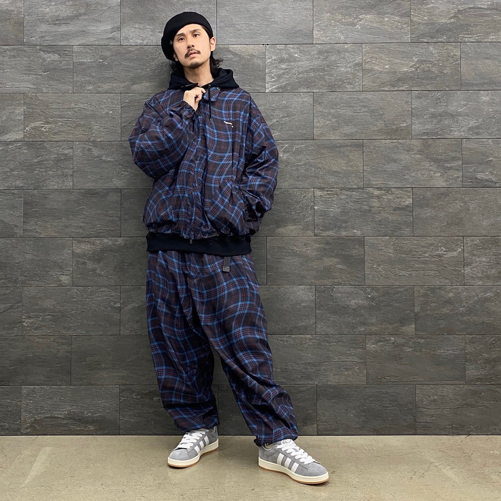 WAVY PLAID BALLOON PANTS #NAVY [SS23-B03] _ TIGHTBOOTH PRODUCTION