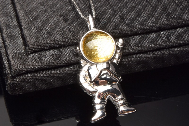 Silver925 ギベオン 7.5mm ゴールド 宇宙飛行士 ペンダント