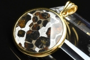 【１点物】Silver925・宇宙からの鉱物 パラサイト隕石　12x13-14mm　ゴールド ペンダントトップ_P7653