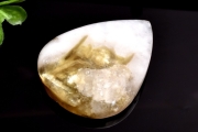 【１点物】水晶と共生！ ゴールデンマイカシリカ　41x32mm　ドロップ ルース_PJ221