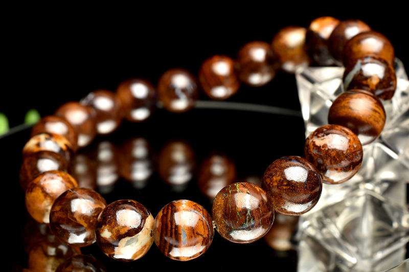 翡翠 水牛 水晶 ネックレス ブレスレット キーホルダー 【公式通販】