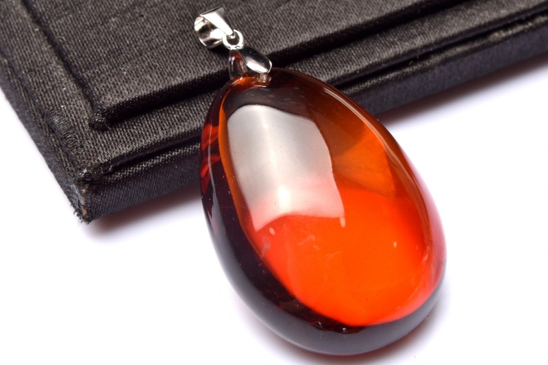 1点物】Silver925◇高品質 チェリーアンバー琥珀 35x26mm