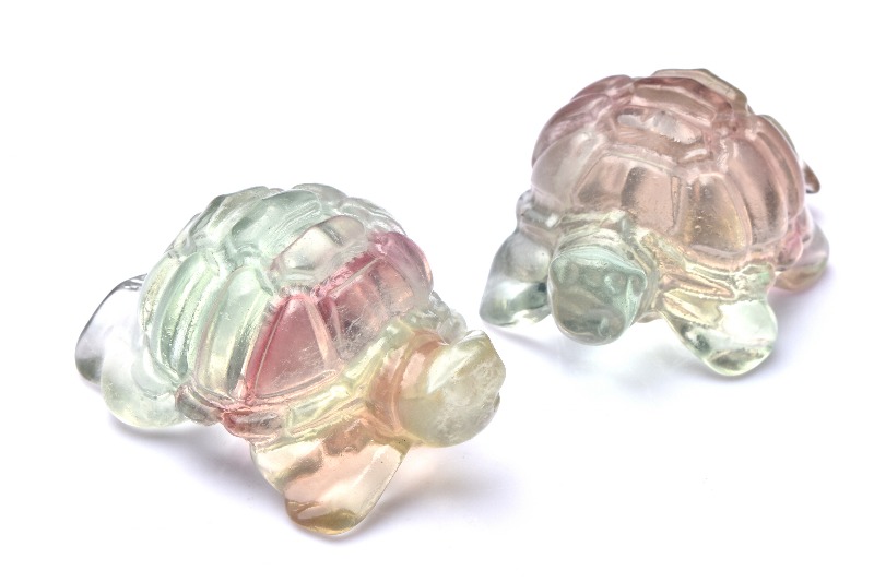 バイカラー フローライト 40x27x20mm 海亀 置物 1個売り _CRG139
