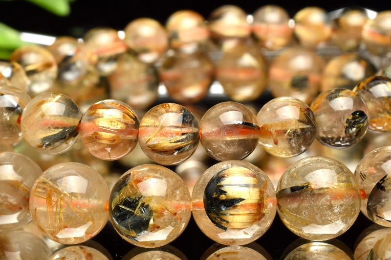 パワーストーン天然母岩たっぷりのヘマタイトインタイチンルチルクォーツブレスレット 母岩入り！ ヘマタイトインタイチンルチルクォーツ 7.5mm