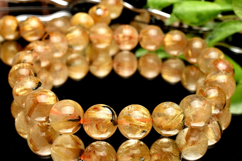 金運上昇！ ヘマタイトインタイチンルチルクォーツ 9.5mm ブレスレット