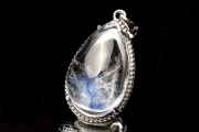 【１点物】Silver925☆AAA+透明 デュモルチェライトインクォーツ　18x12mm　ドロップ ペンダントトップ _PC1602