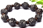 【１点物】エジプト予言の石 プロフェシーストーン(ゼットストーン)　15-18x14-18mm　原石 ブレスレット _M9380