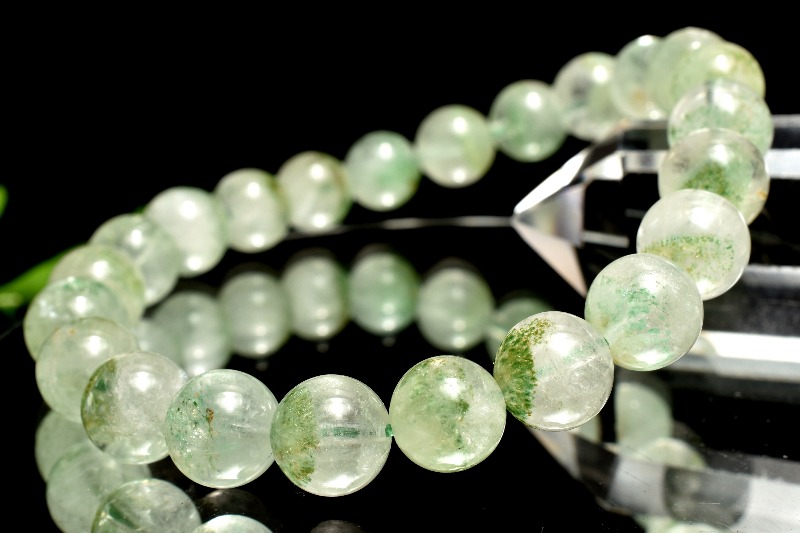 1点物】マダガスカル産 エメラルドグリーンファントムクォーツ 8mm