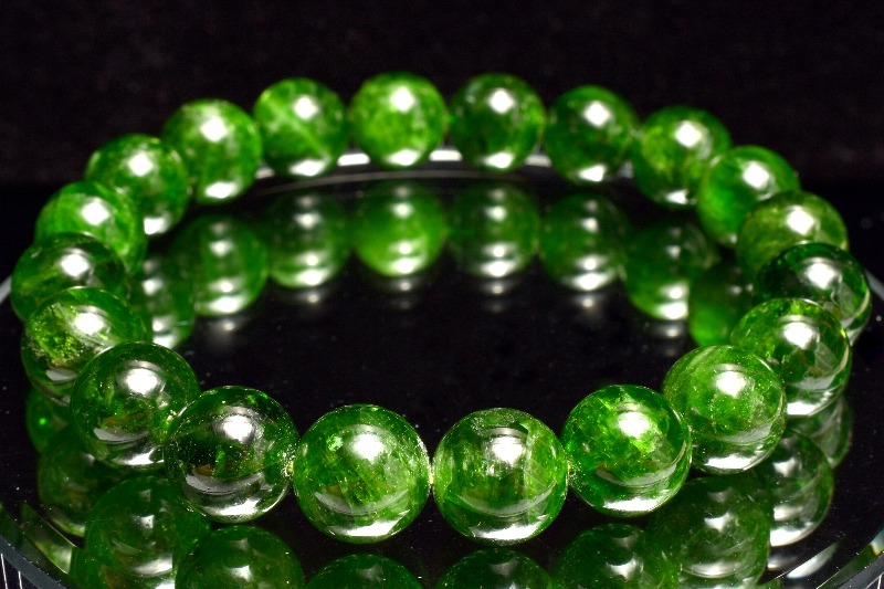 趣里様　高品質　クロムダイオプサイト　スフィア　天然石 趣里様 高品質 クロムダイオプサイト スフィア 天然石 高品質クロム