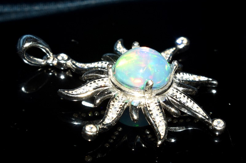 S級天然石ウォーターオパール シルバー925ペンダントトップ? シルバー