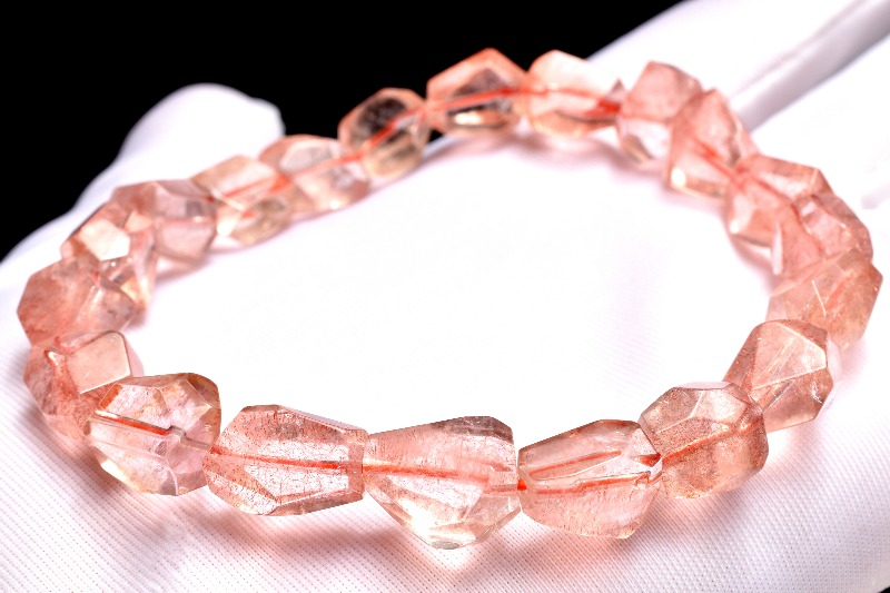 1点物】5A級高品質☆希少形状 ストロベリークォーツ(レピドクロサイト