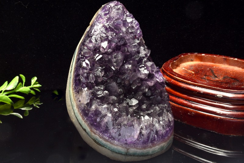 アメジストドーム　ウルグアイ産 1点物】希少◇ウルグアイ産 アメジストドーム 83x101x123mm