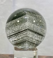 ガーデン水晶・ファントム水晶丸玉 - 水晶・天然石・アクセサリーのお